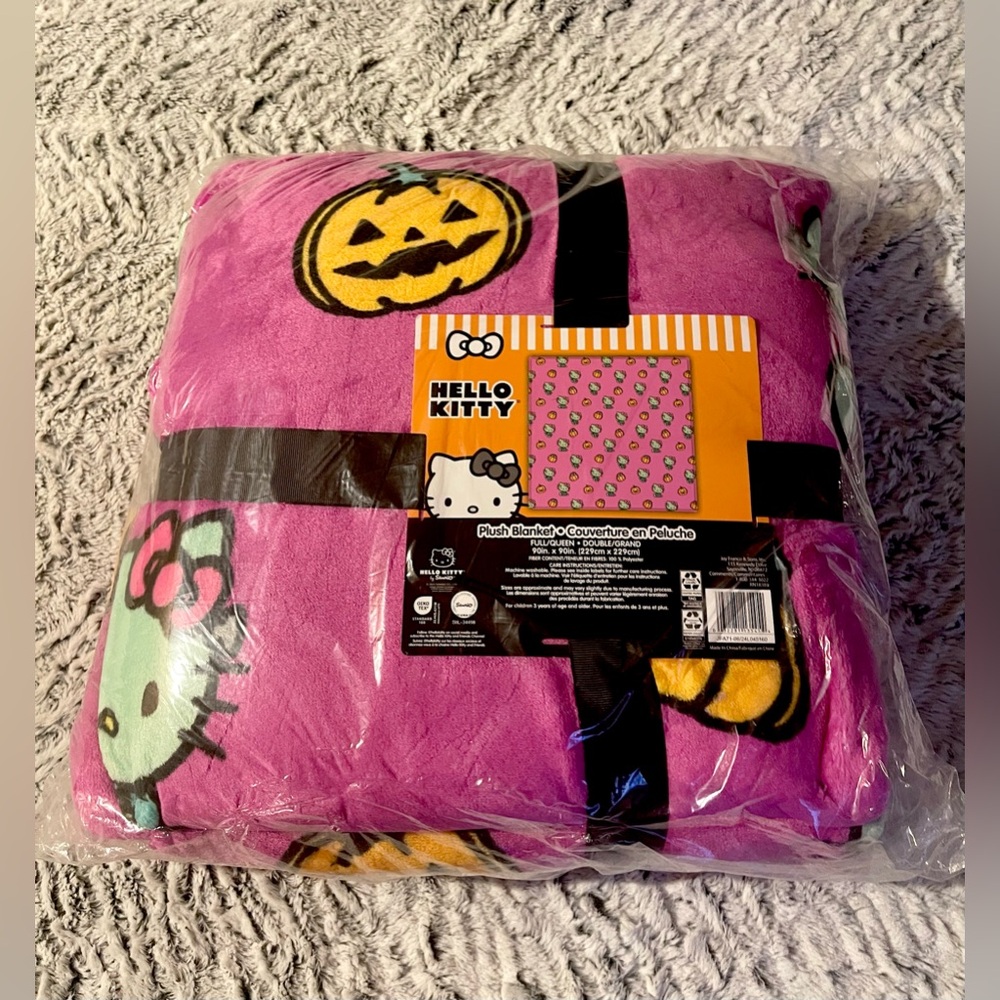 ‼️ ONE LEFT ‼️ Hello Kitty Hot Pink Frankie FULL/QUEEN Blanket